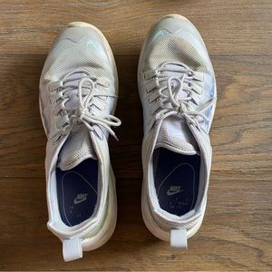 Nike Airmax Sneakers